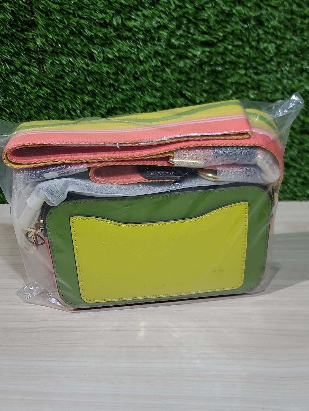 Marc Jacobs The Snapshot Colorblock Crossbody Bag / Peridot Multi NWT - Picture 8 of 10